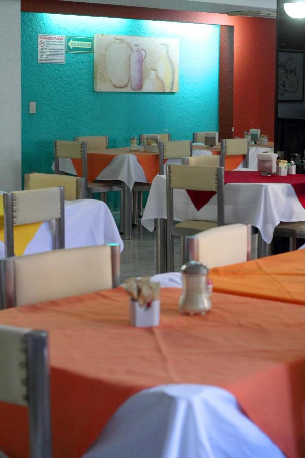 Hotel Universo Guadalajara Ngoại thất bức ảnh