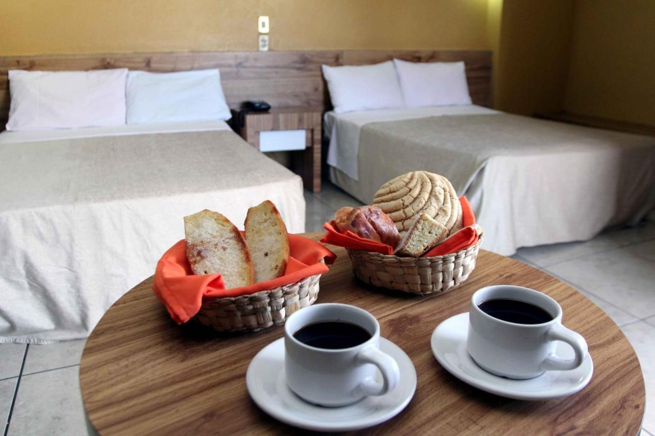 Hotel Universo Guadalajara Ngoại thất bức ảnh