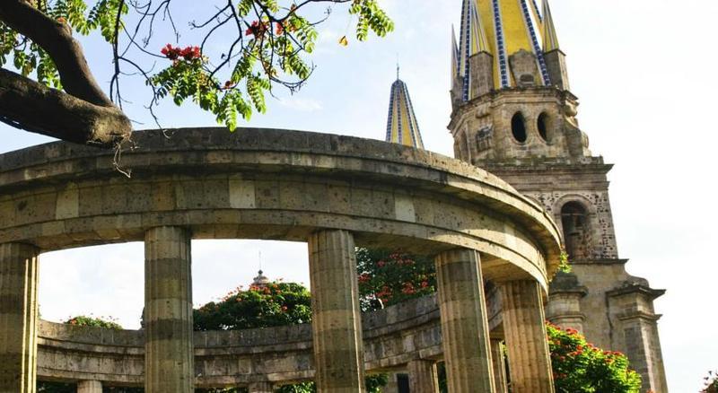 Hotel Universo Guadalajara Ngoại thất bức ảnh