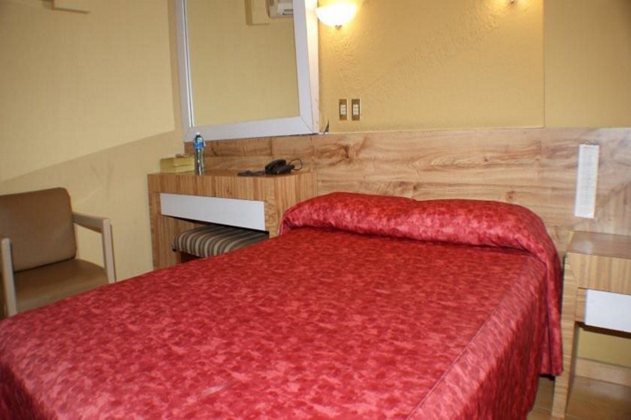 Hotel Universo Guadalajara Ngoại thất bức ảnh