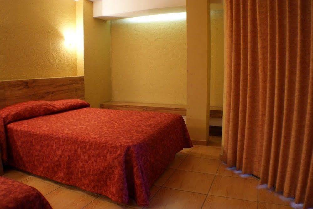 Hotel Universo Guadalajara Ngoại thất bức ảnh
